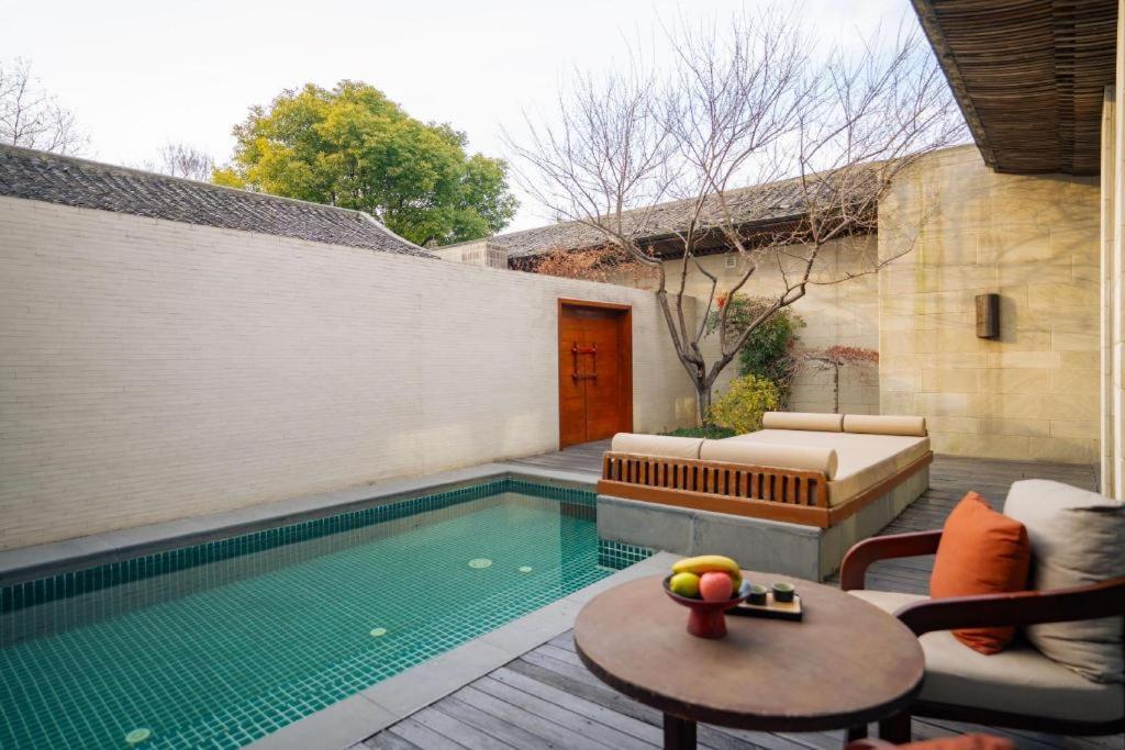 Ahn Luh Zhu Jia Jiao Hotel Xangai Exterior foto