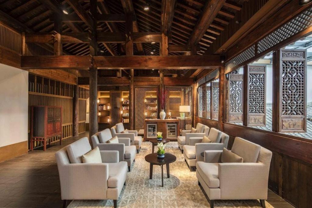 Ahn Luh Zhu Jia Jiao Hotel Xangai Exterior foto